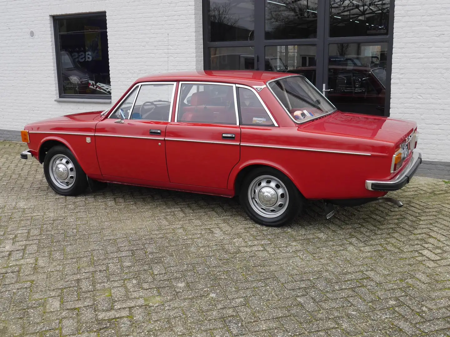 Volvo 144 De Luxe Rood - 2