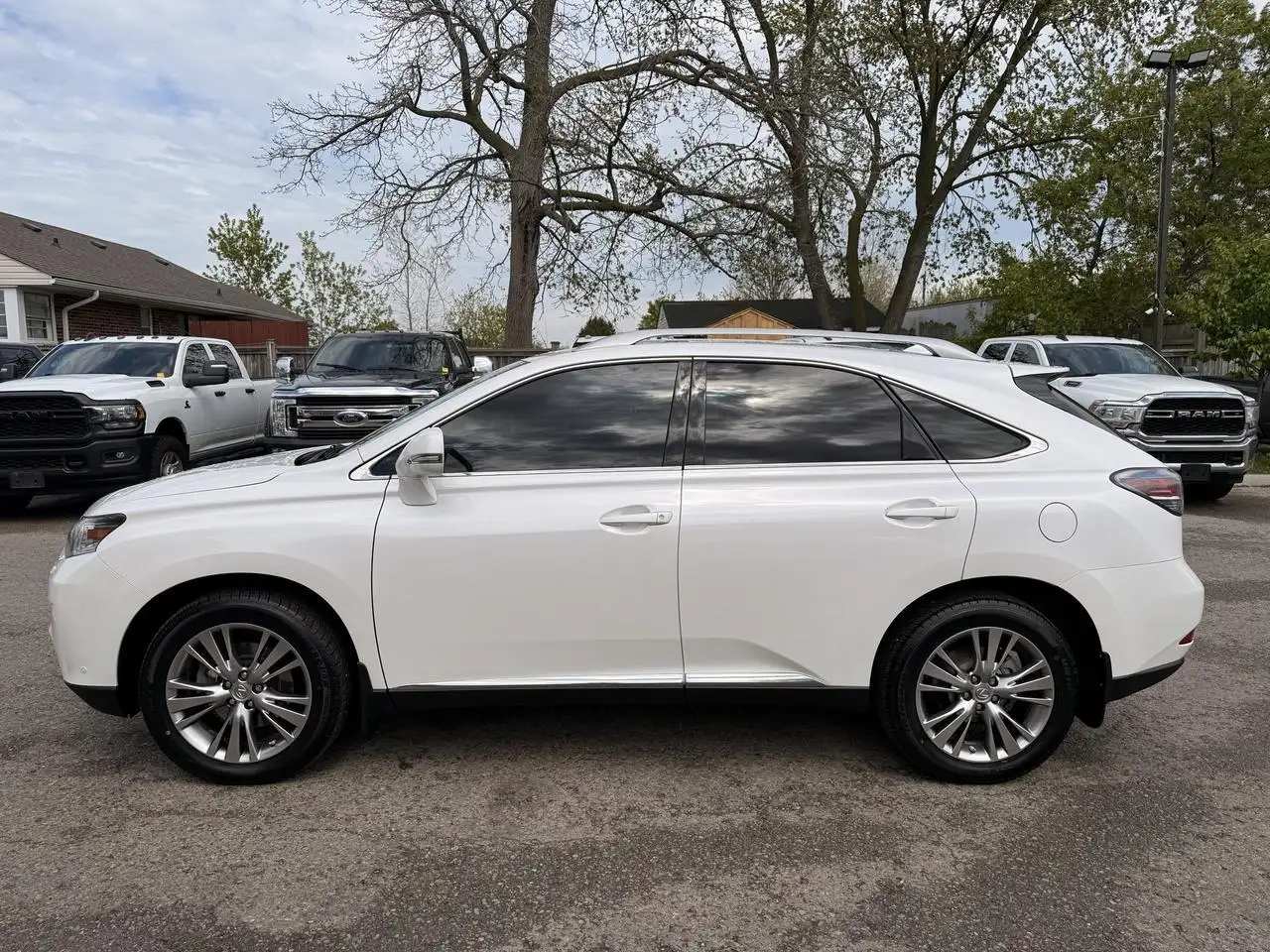 Lexus RX photo Lexus RX