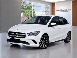 Mercedes-Benz B 180 (Automatik, Teilleder, Navi)