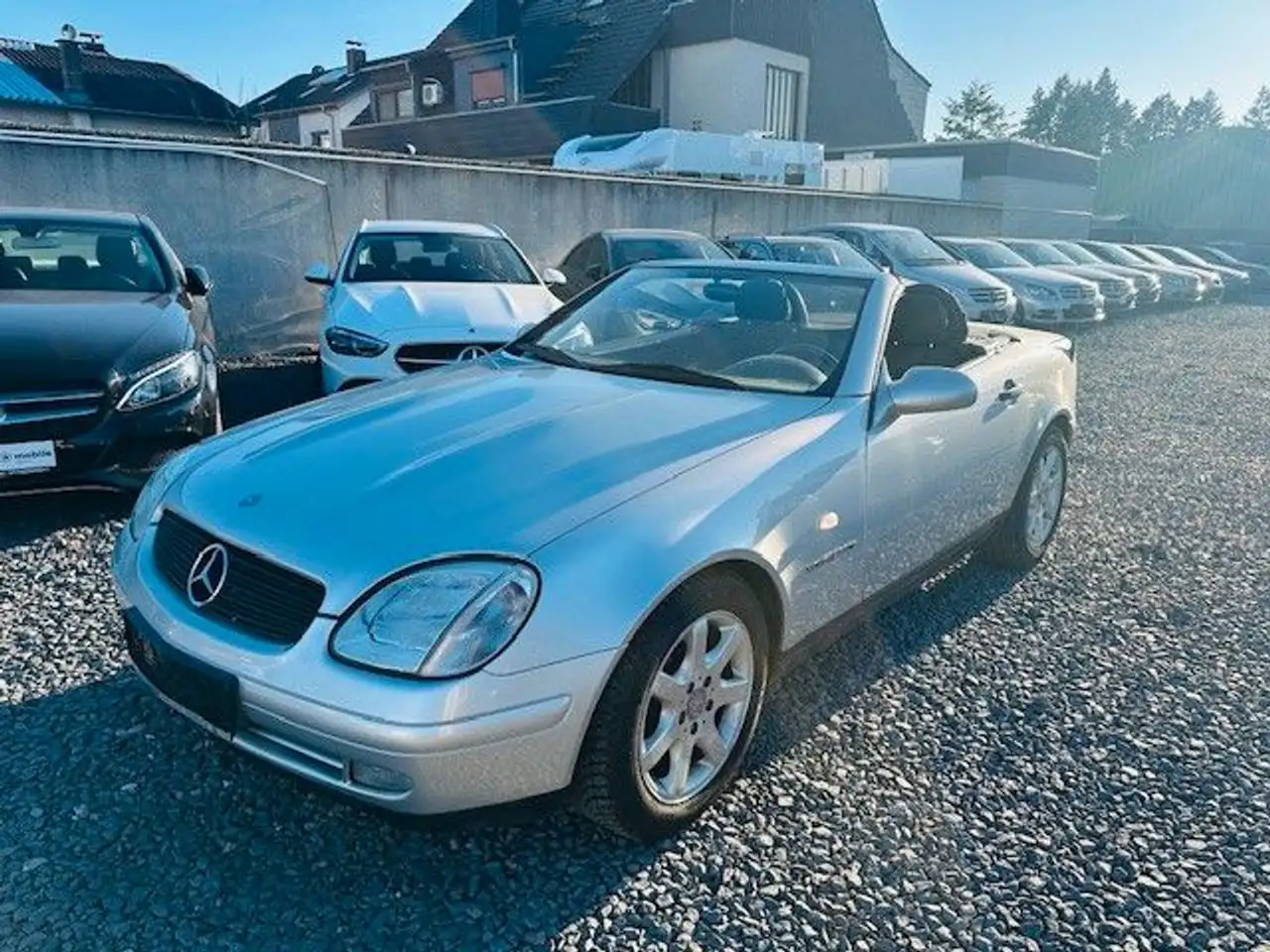 Mercedes-Benz SLK 230