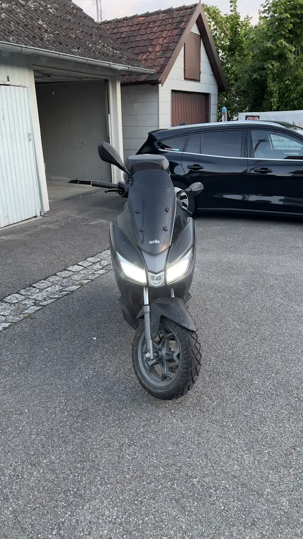 Aprilia SXR 50 sport Fekete - 1