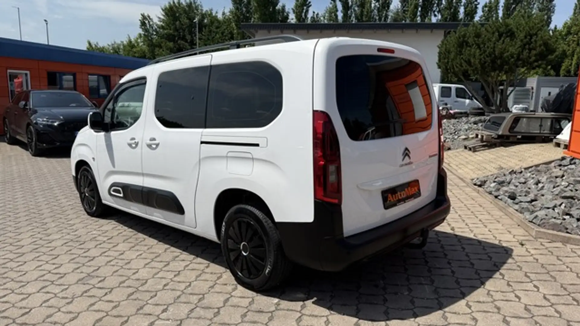 Citroen Berlingo Live XL 7 Sitzer Klima AHK Weiß - 2