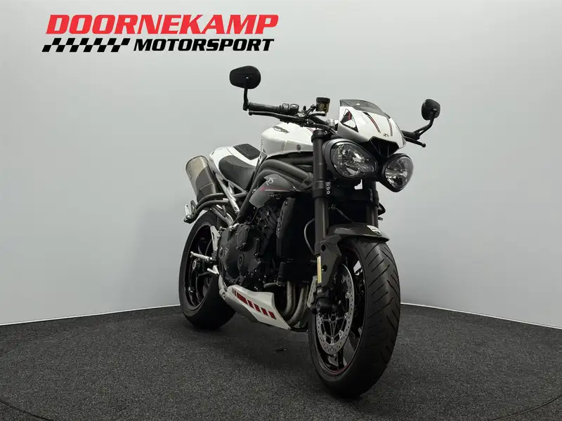 Triumph SPEED TRIPLE RS - foto 4