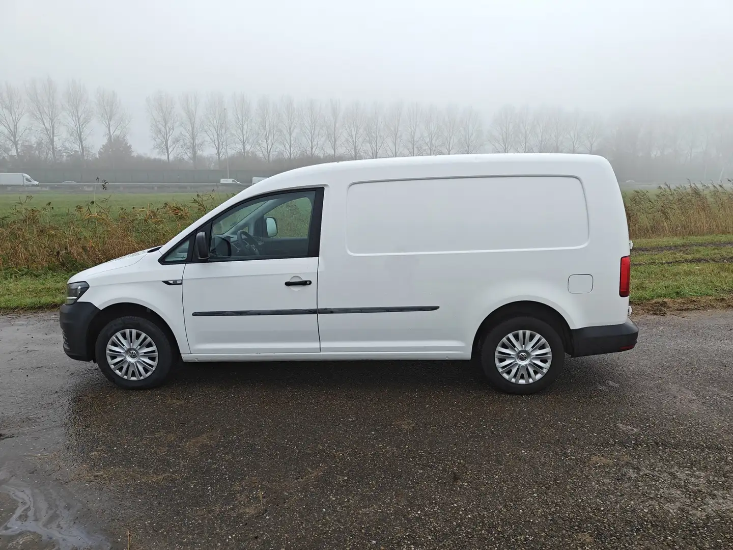 Volkswagen Caddy 2.0 TDI L2H1 BMT Maxi Easyline Wit - 2