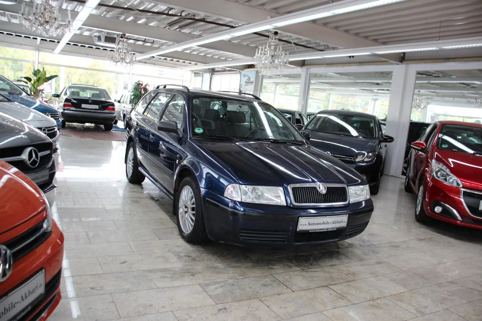 Skoda Octavia Combi 2.0 Azul - 2