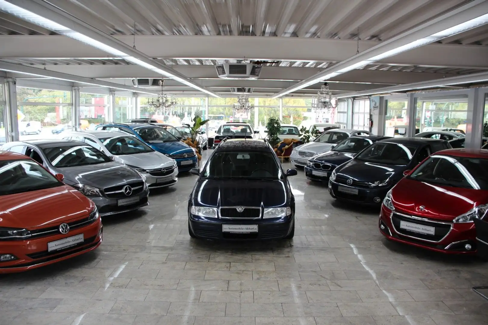 Skoda Octavia Combi 2.0 Azul - 1