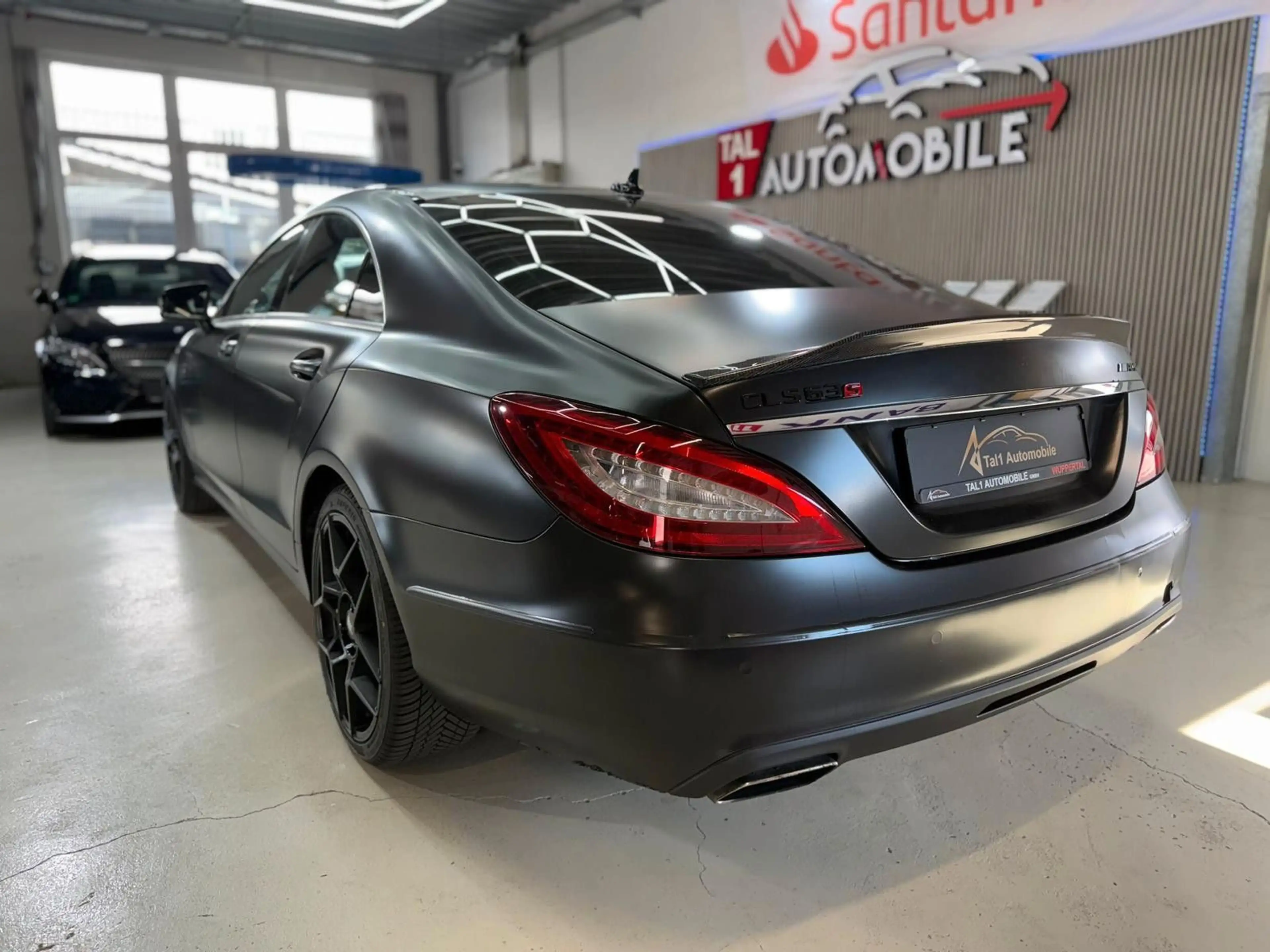 Mercedes-Benz CLS 350 BE PDC Navi Xenon Foliert Export — photo 9
