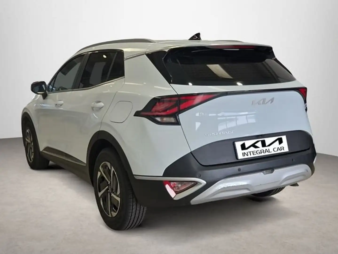Kia Sportage 1.6 T-GDi MHEV Drive 150 Blanco - 2
