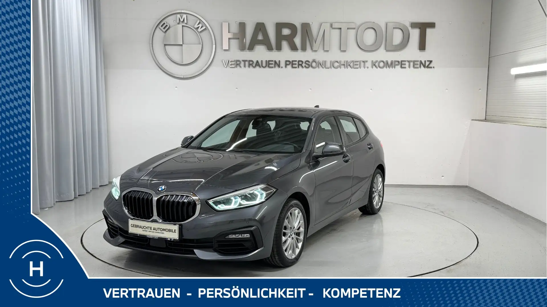 BMW 118 i *Modell Advantage* Grau - 1