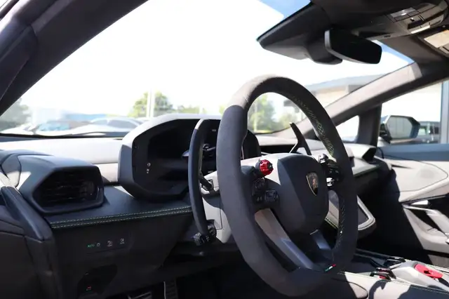 Lamborghini Temerario view 5