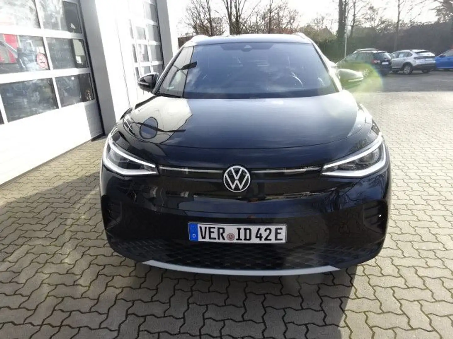 Volkswagen ID.4 150 kW Pro Performance +AHK+WÄRMEPUMPE+++ Czarny - 2