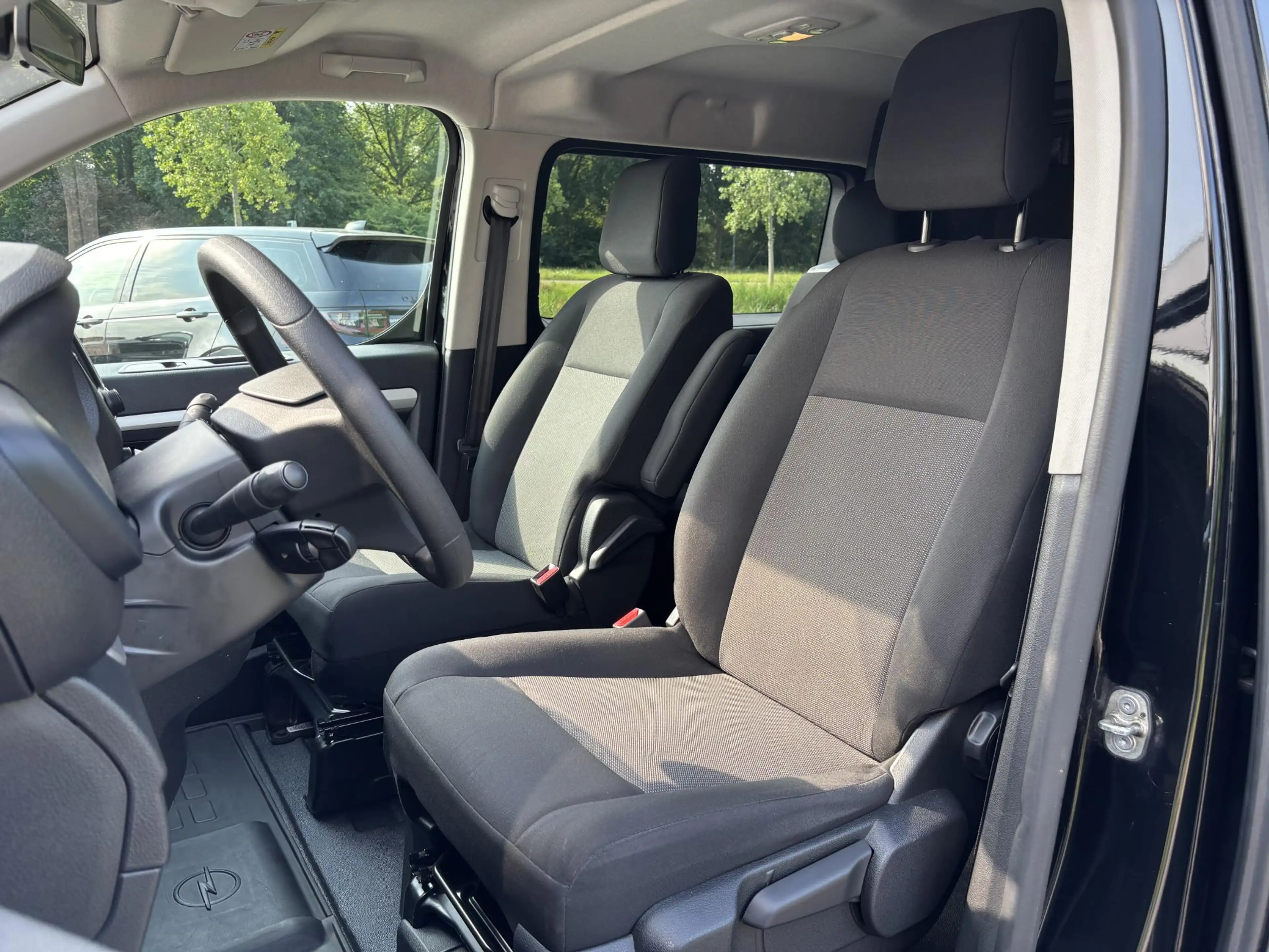 Opel Vivaro-e L3H1 Innovation DC 75 kWh 329 km WLTP | Dubbele Sc — photo 6