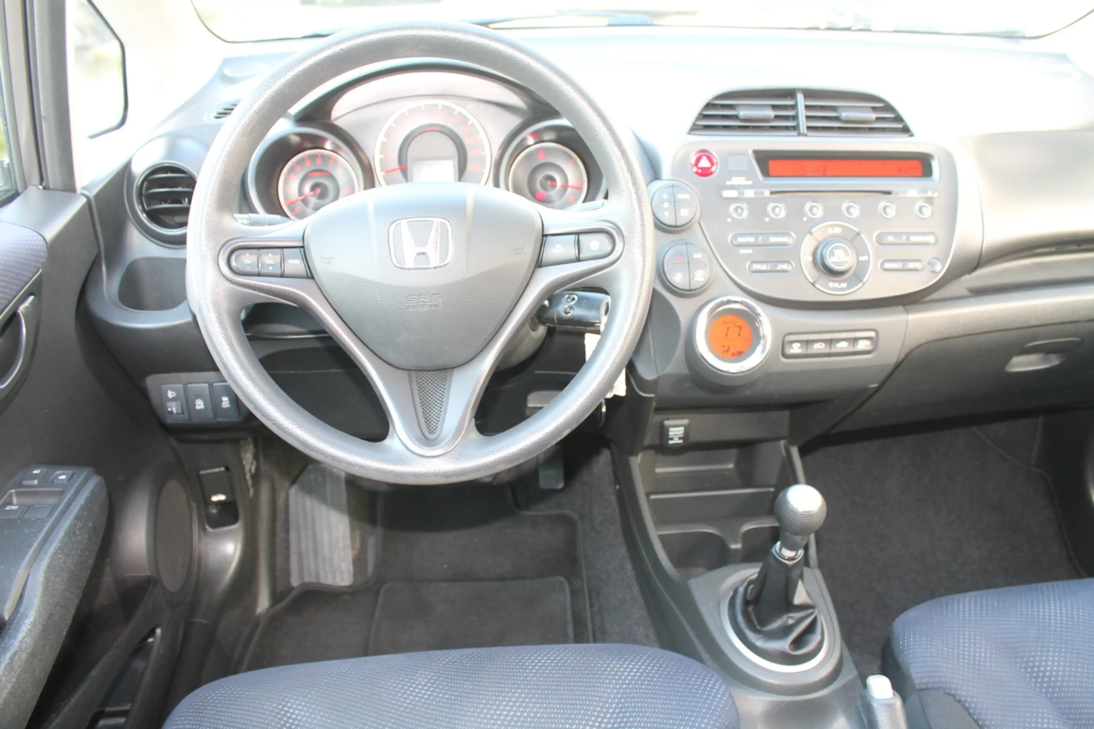 Honda Jazz 1.2 Trend Klimaautomatik — photo 11
