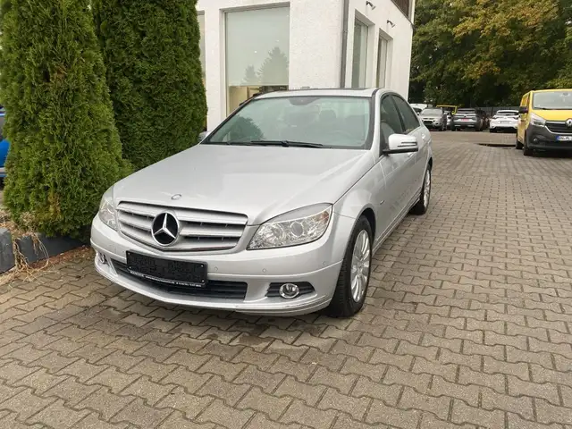 Mercedes-Benz C 250 CGI Automatik BlueEFFICIENCY Elegance
