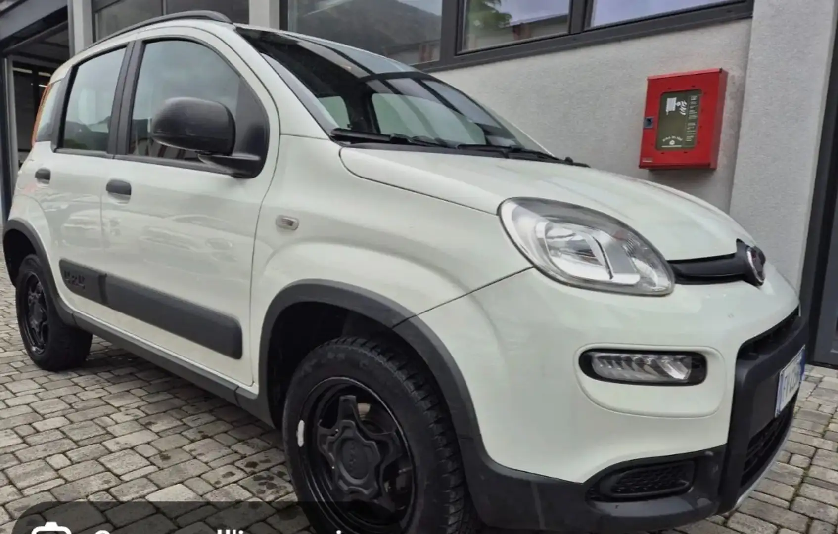 Fiat Panda WILD 0.9 t.air t. 4x4 Blanc - 1