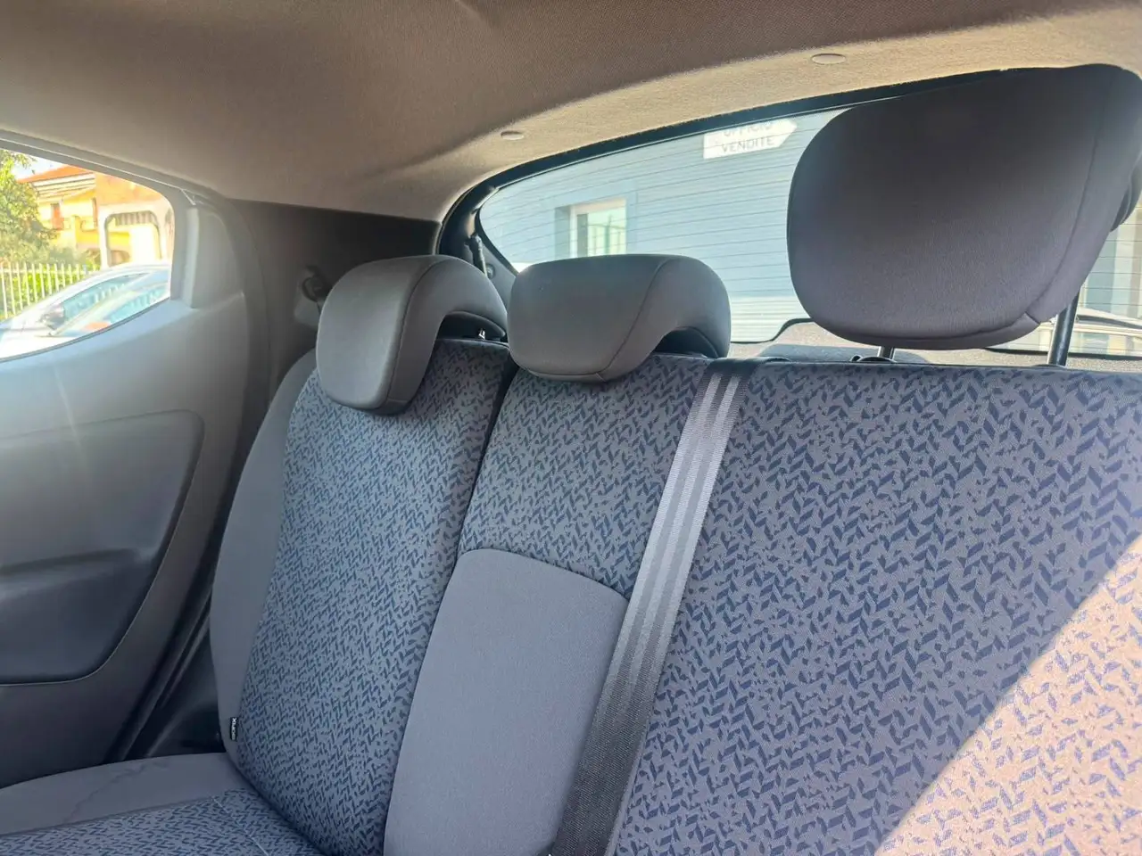 Lancia Ypsilon 2023 — фото 14