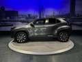 Toyota Yaris Cross 1.5 Hybrid First Edition *1e eigenaar*AllSeason* Grau - thumbnail 8