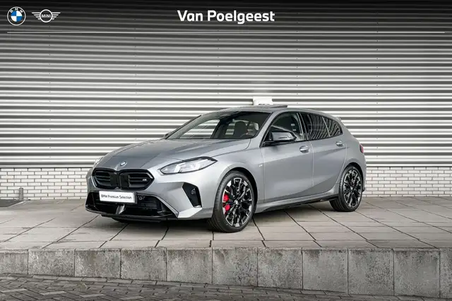 BMW 135 1 Serie M135 xDrive BMW 1 Serie M135i xDrive | M S