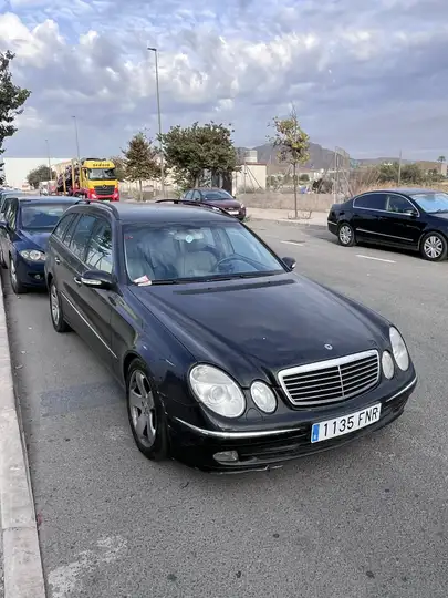 Mercedes-Benz Clase E E 320 CDI (2002)(W211) 2004