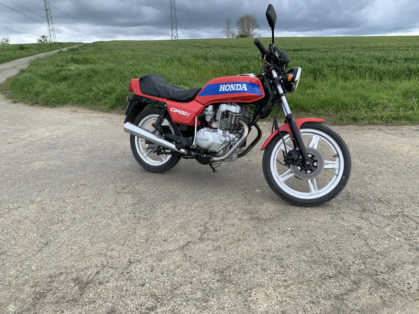 Honda CB 400 - 1