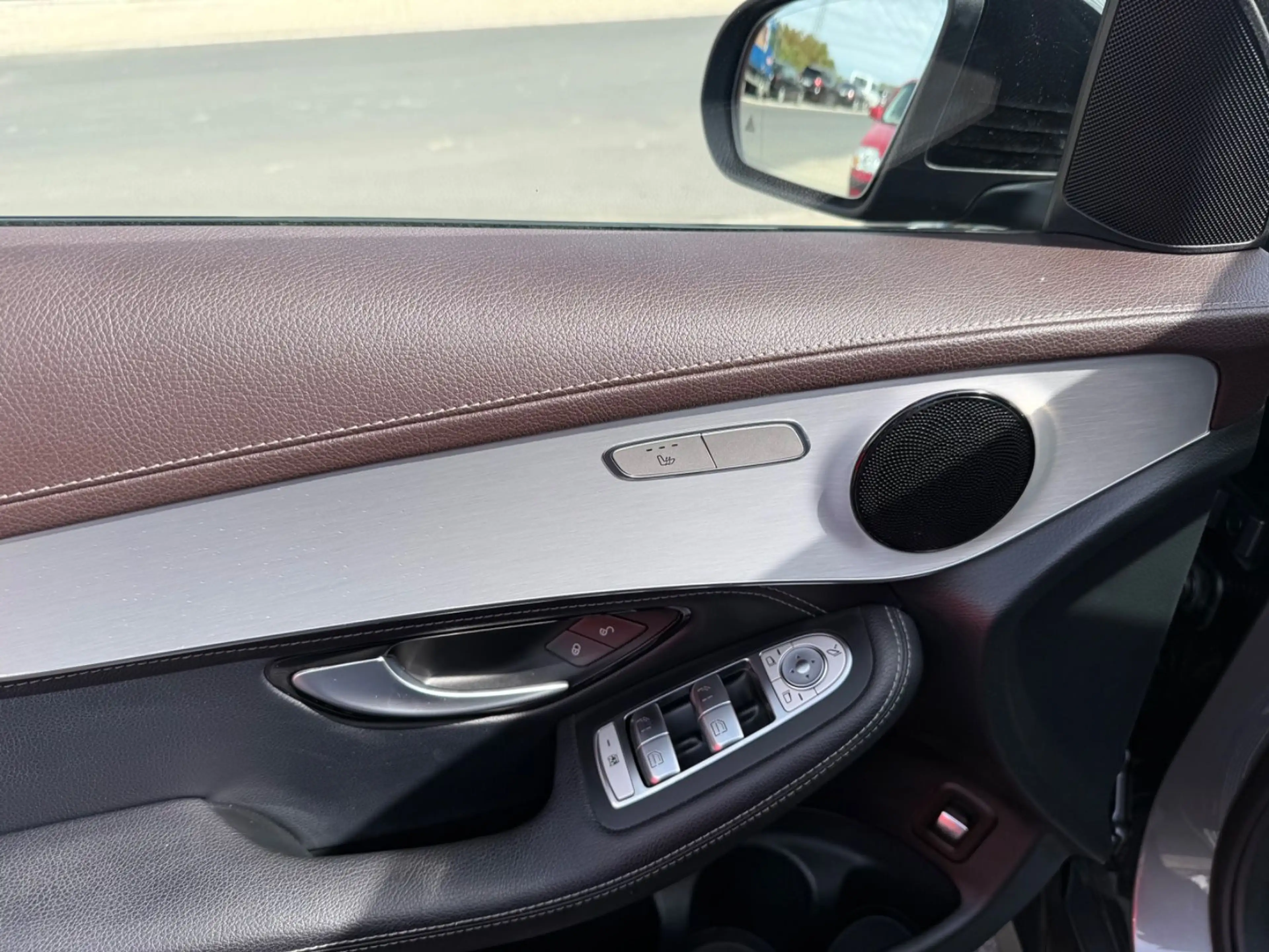 Mercedes-Benz GLC 43 AMG 4Matic — photo 14