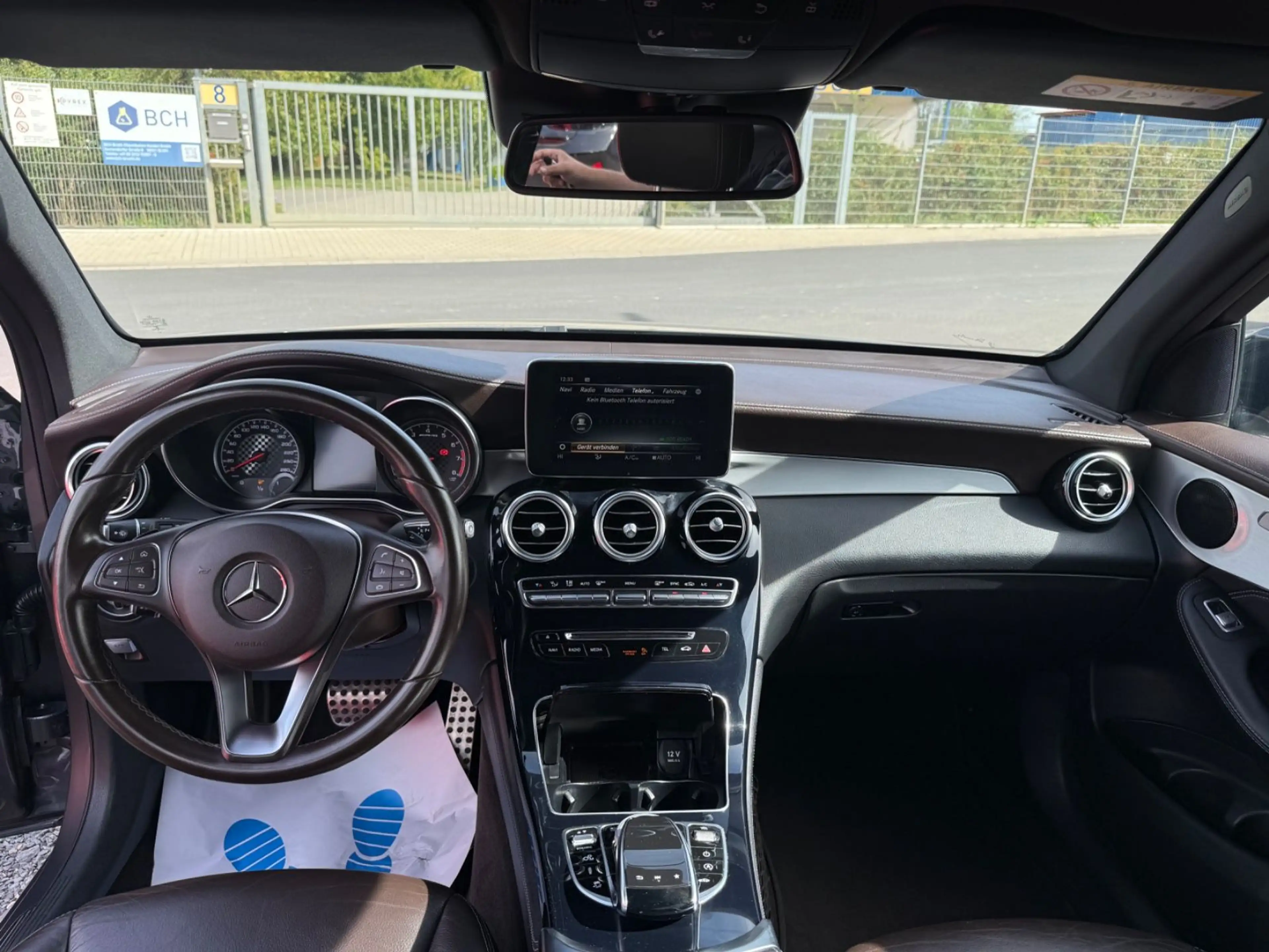 Mercedes-Benz GLC 43 AMG 4Matic — photo 18