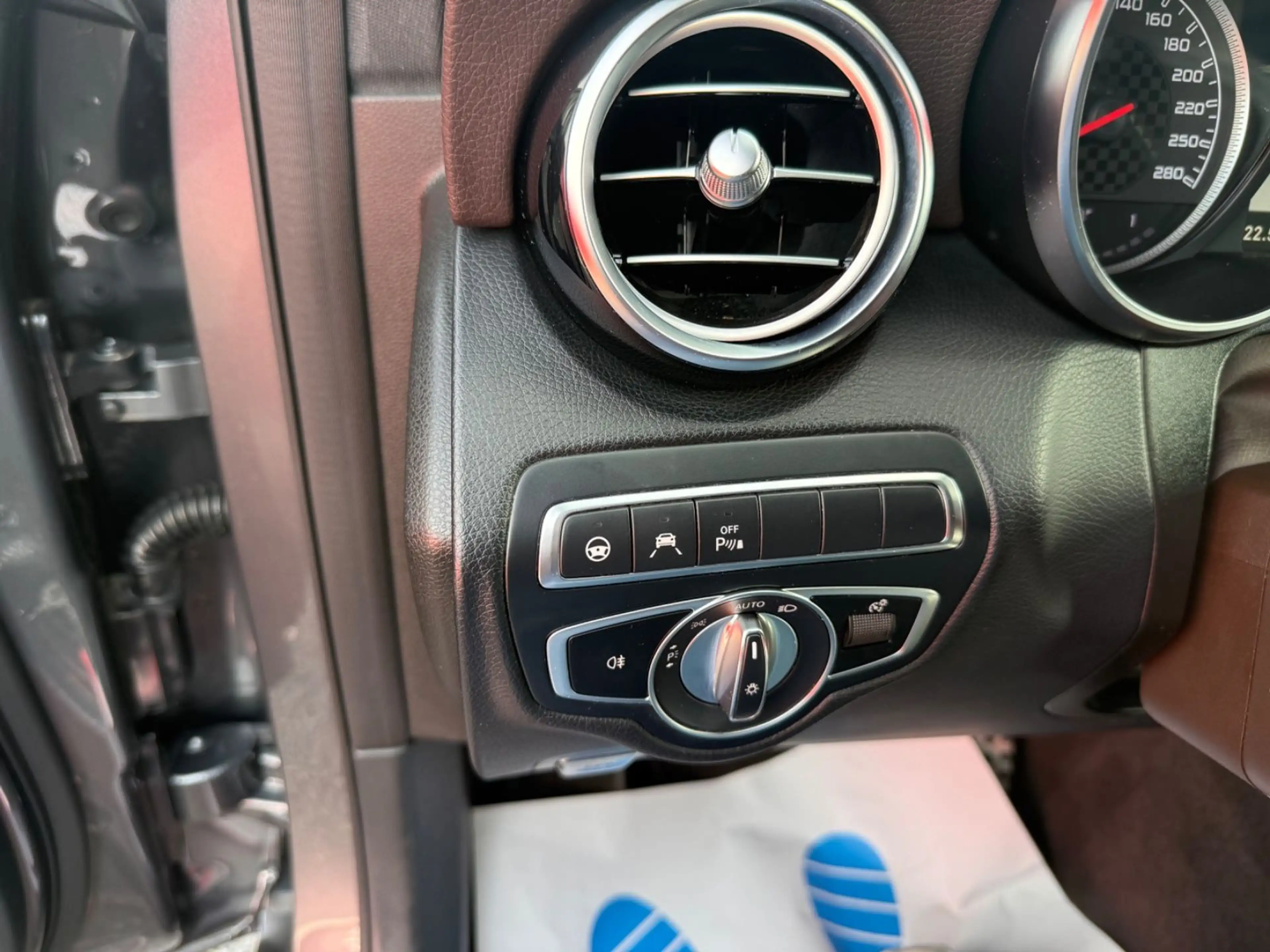 Mercedes-Benz GLC 43 AMG 4Matic — photo 15