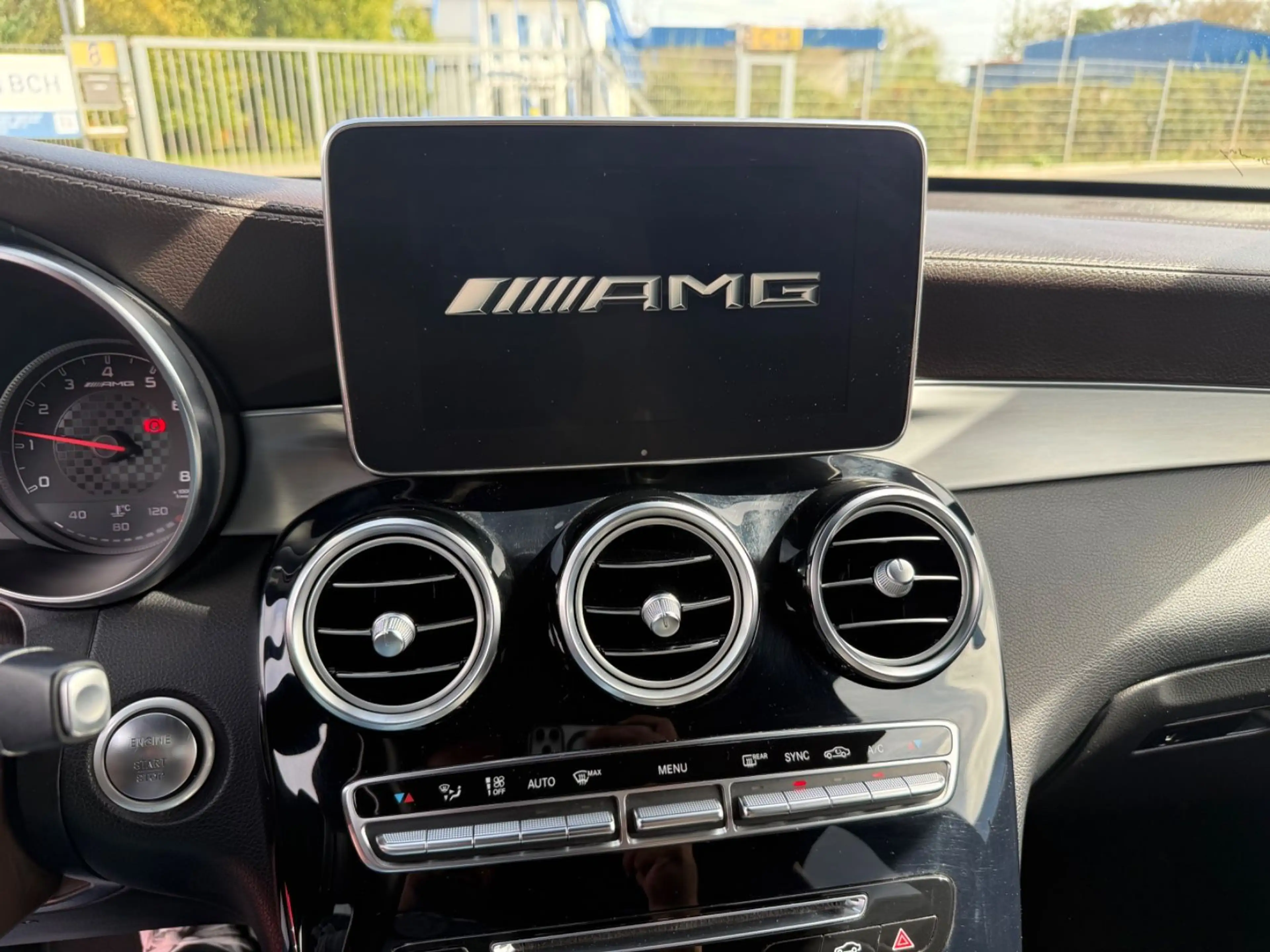 Mercedes-Benz GLC 43 AMG 4Matic — photo 17