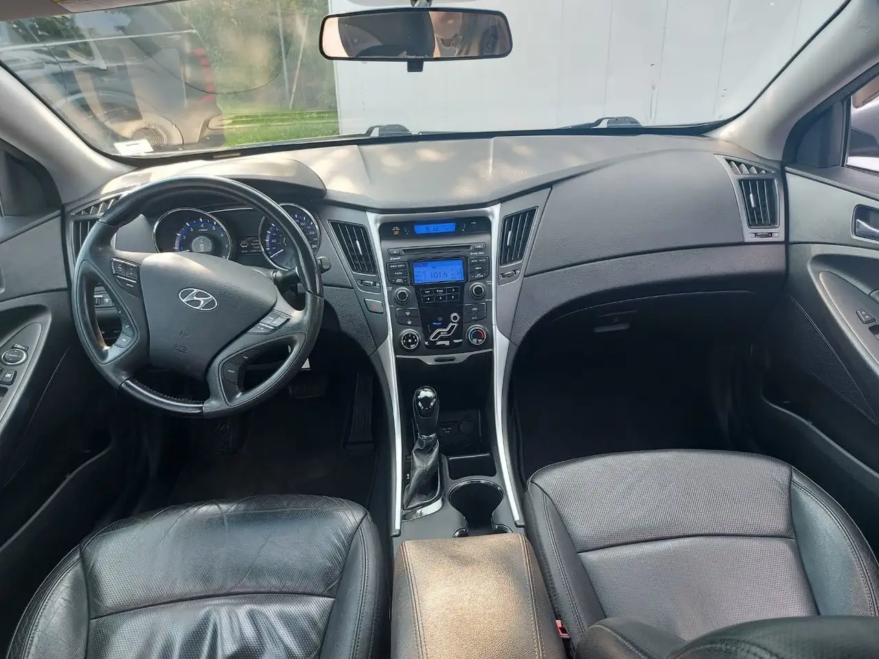 Hyundai SONATA снимка Hyundai SONATA