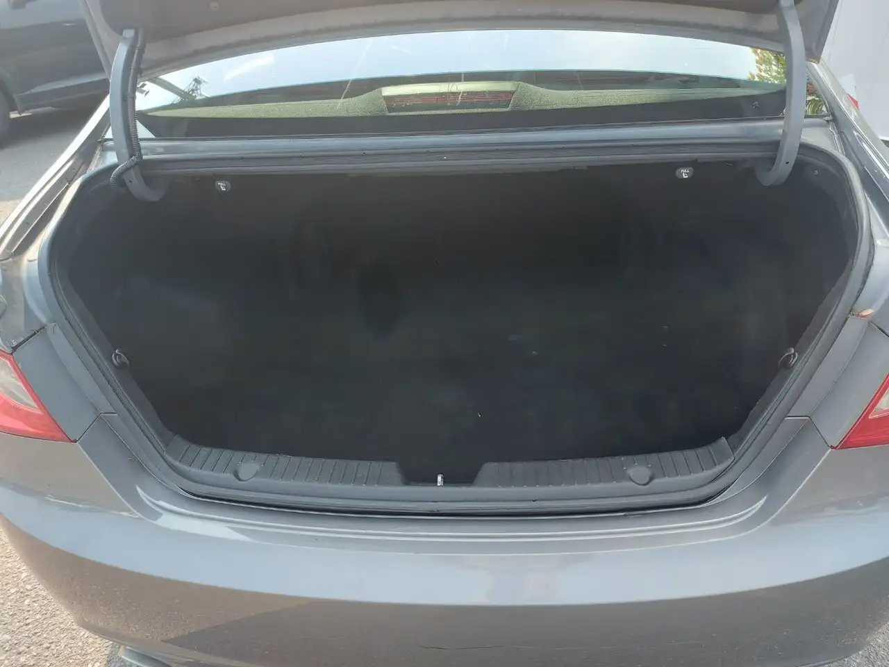 Hyundai SONATA снимка Hyundai SONATA