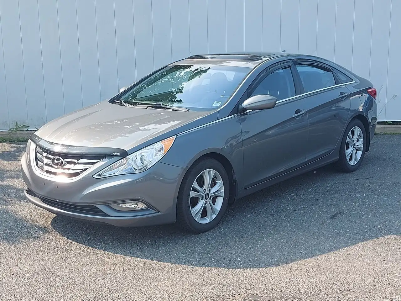 Hyundai SONATA снимка Hyundai SONATA