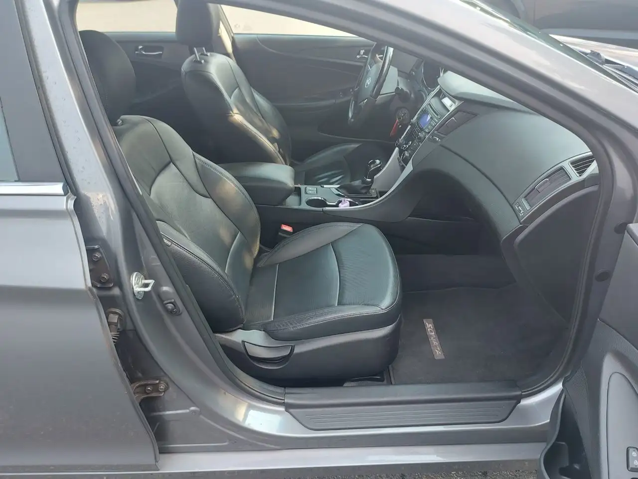 Hyundai SONATA снимка Hyundai SONATA