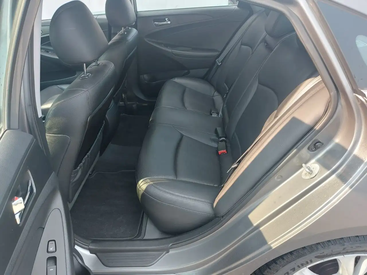Hyundai SONATA снимка Hyundai SONATA