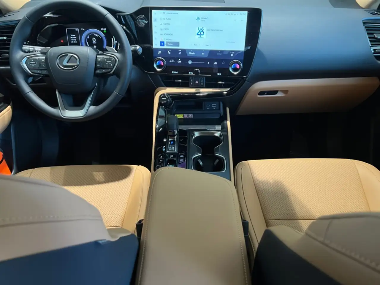 Lexus NX 2026 — фото 10