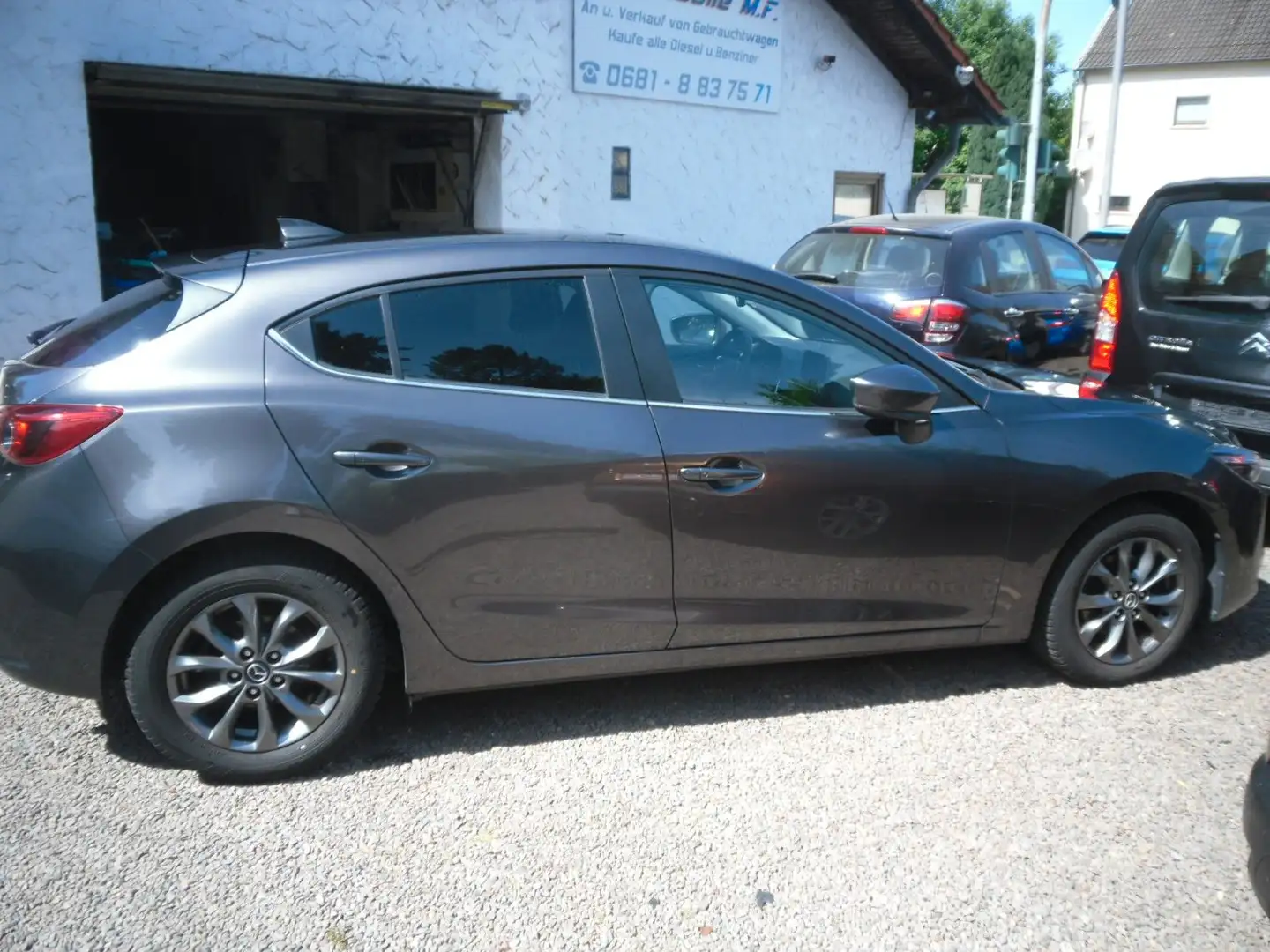 Mazda 3 Exclusive-Line 165 PS Navi Kamera 68000KM SHZ Gris - 1