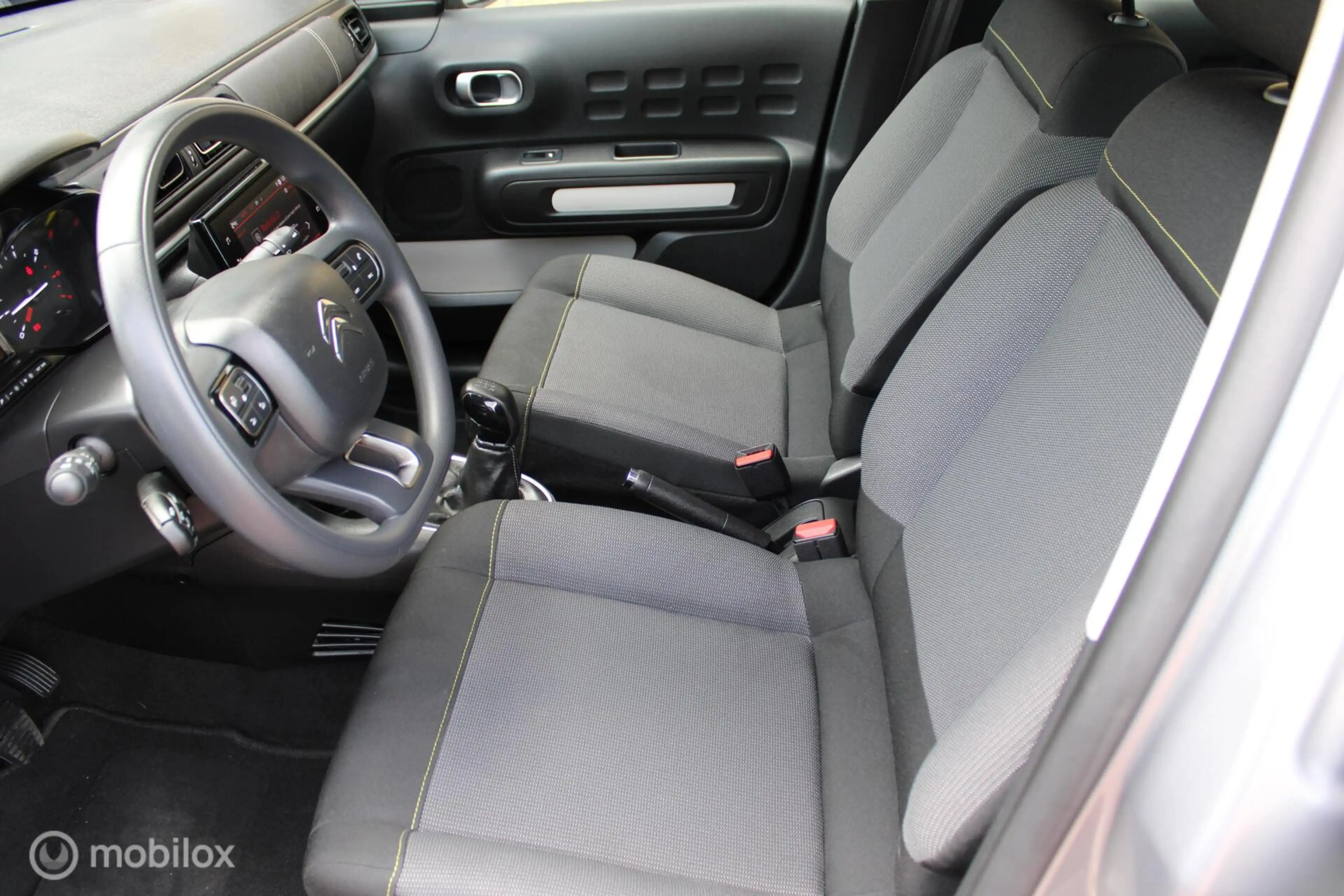 Citroen C3 1.2 PureTech C-Series, Pdc, Navi via App connect, — photo 6