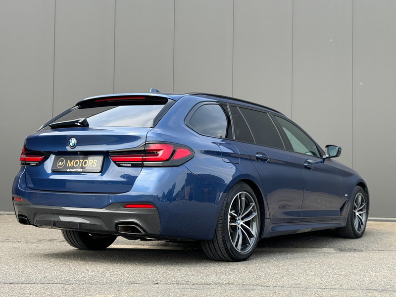 BMW 518 dA 136cv MHEV - Pack M - Toit ouvrant - 360 - TVA — photo 10