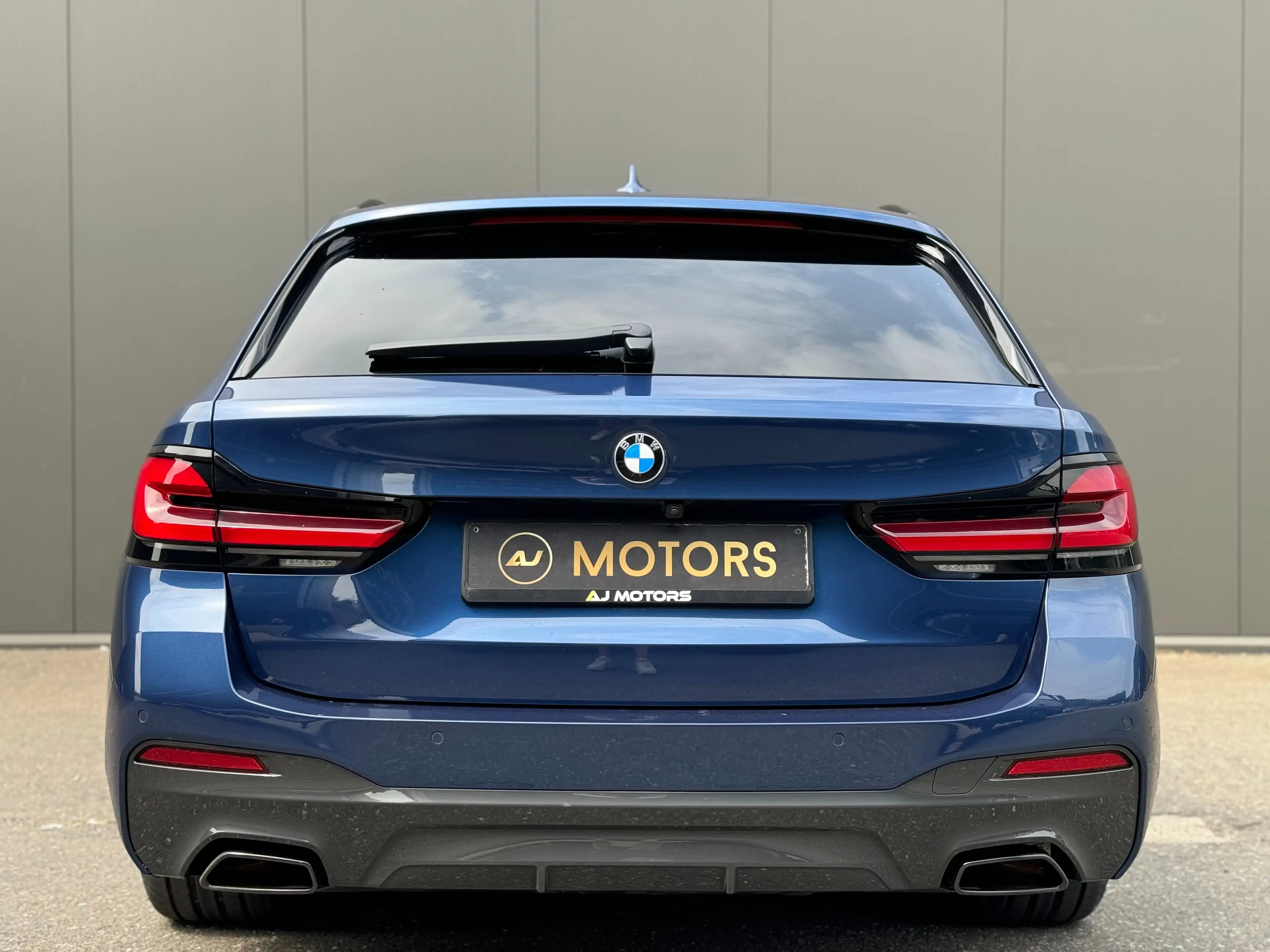 BMW 518 dA 136cv MHEV - Pack M - Toit ouvrant - 360 - TVA — photo 6