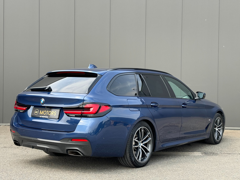 BMW 518 dA 136cv MHEV - Pack M - Toit ouvrant - 360 - TVA — photo 2