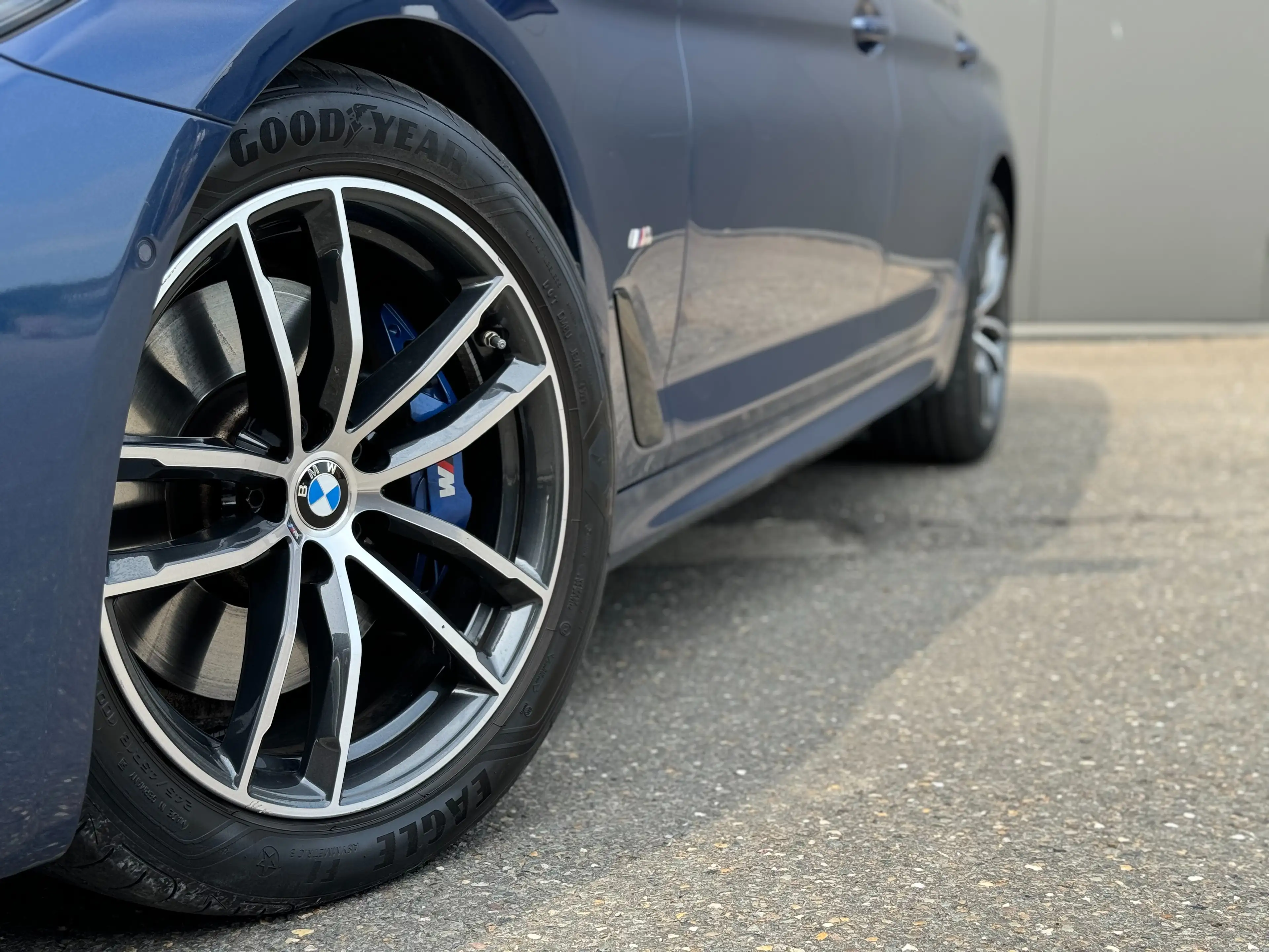 BMW 518 dA 136cv MHEV - Pack M - Toit ouvrant - 360 - TVA — photo 7