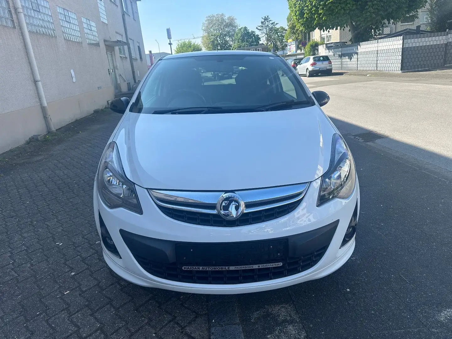 Opel Corsa D Active *Rechtslenker *Tüv Neu *OPC Line* Weiß - 2