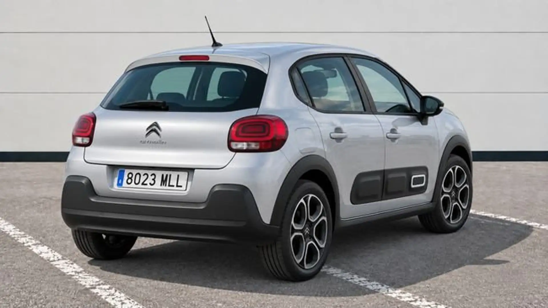 Citroen C3 1.2 PureTech S&S Plus 83 Gris - 2