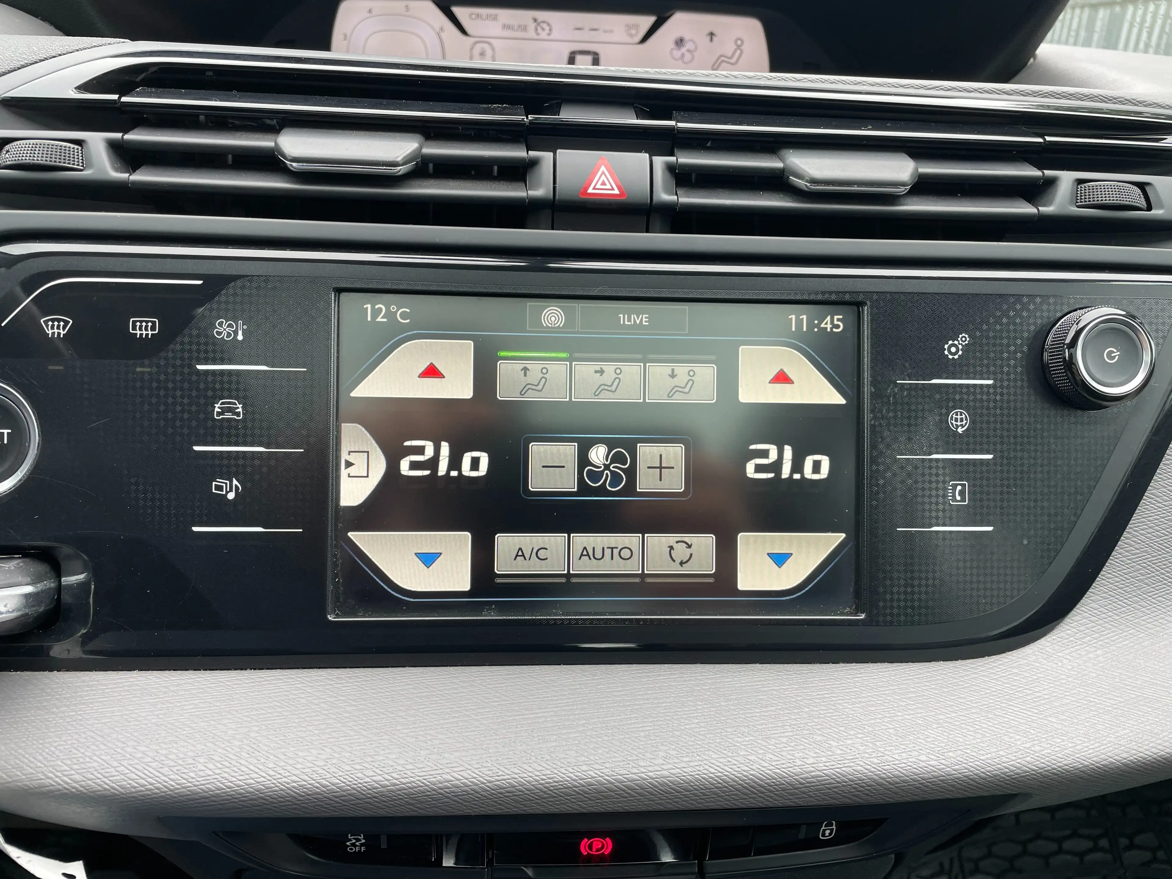 Citroen Grand C4 SpaceTourer Seduction — photo 12