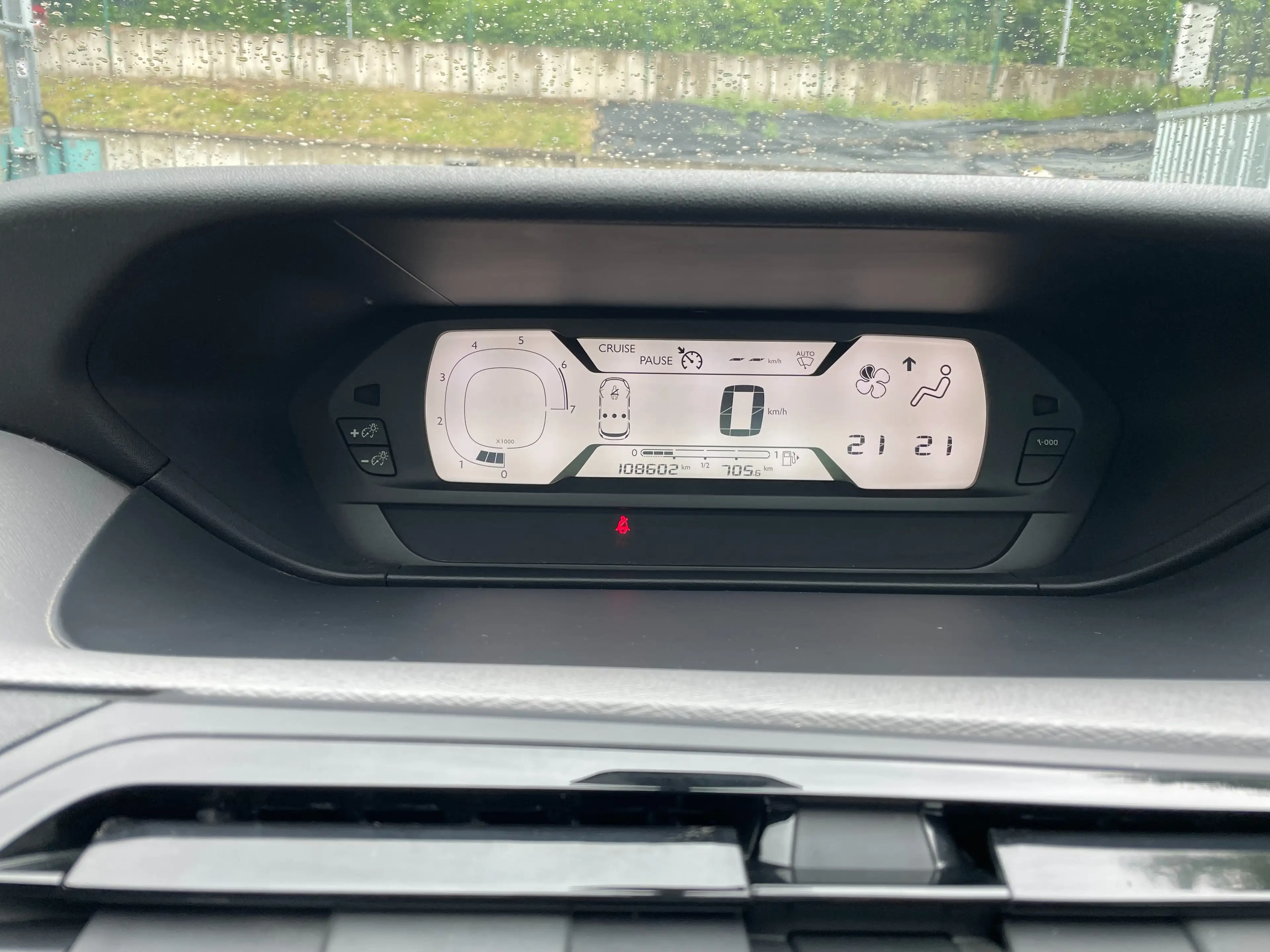 Citroen Grand C4 SpaceTourer Seduction — photo 13
