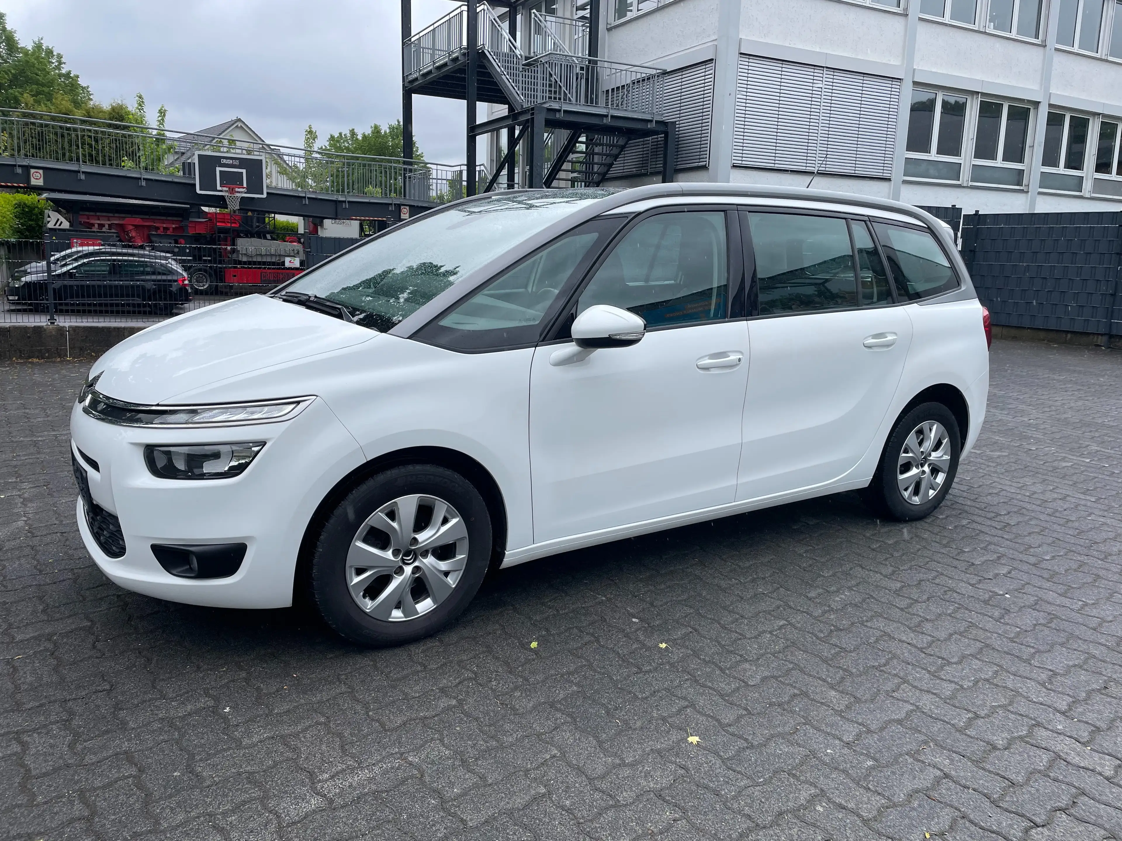Citroen Grand C4 SpaceTourer Seduction — photo 2