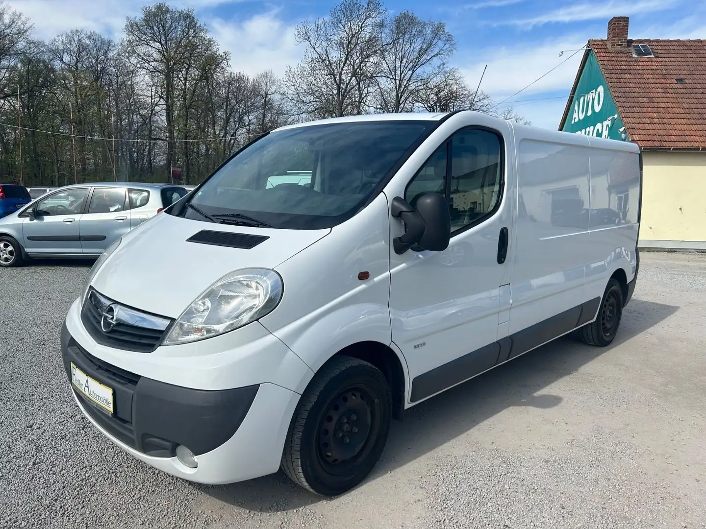 Opel Vivaro 2.0 CDTI L2H1/ Klima/Shzg/AHK/Tüv neu/LKW Alb - 1