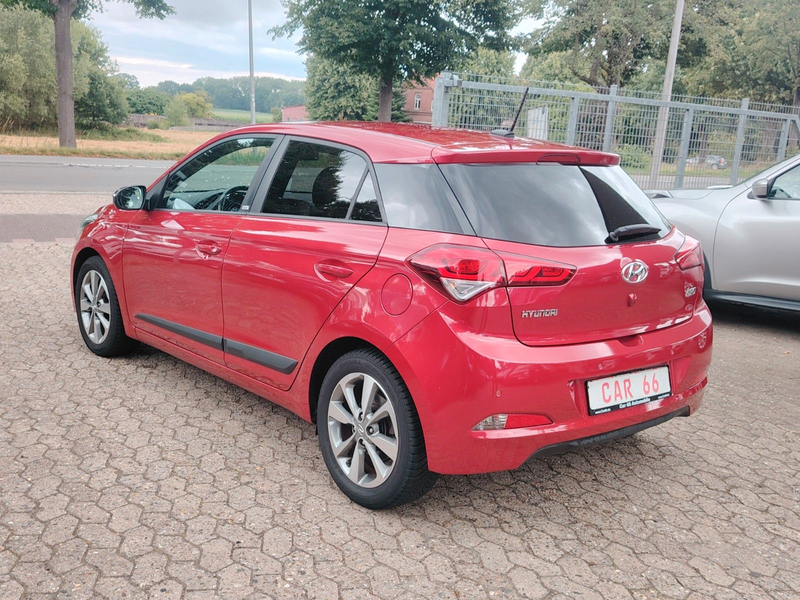 Hyundai i20 Passion +/ 1 Hand / Kamera / — photo 4