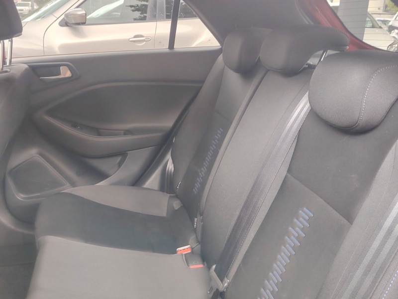 Hyundai i20 Passion +/ 1 Hand / Kamera / — photo 11