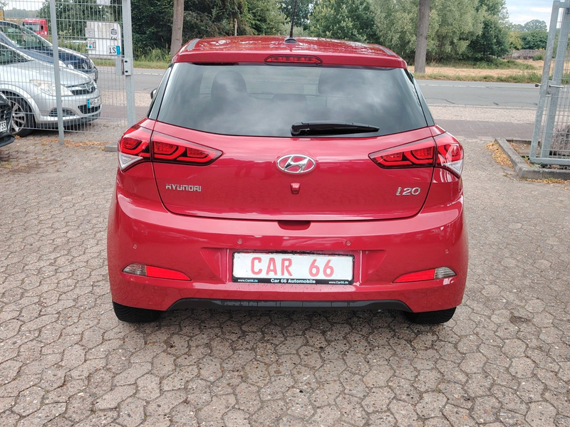 Hyundai i20 Passion +/ 1 Hand / Kamera / — photo 5