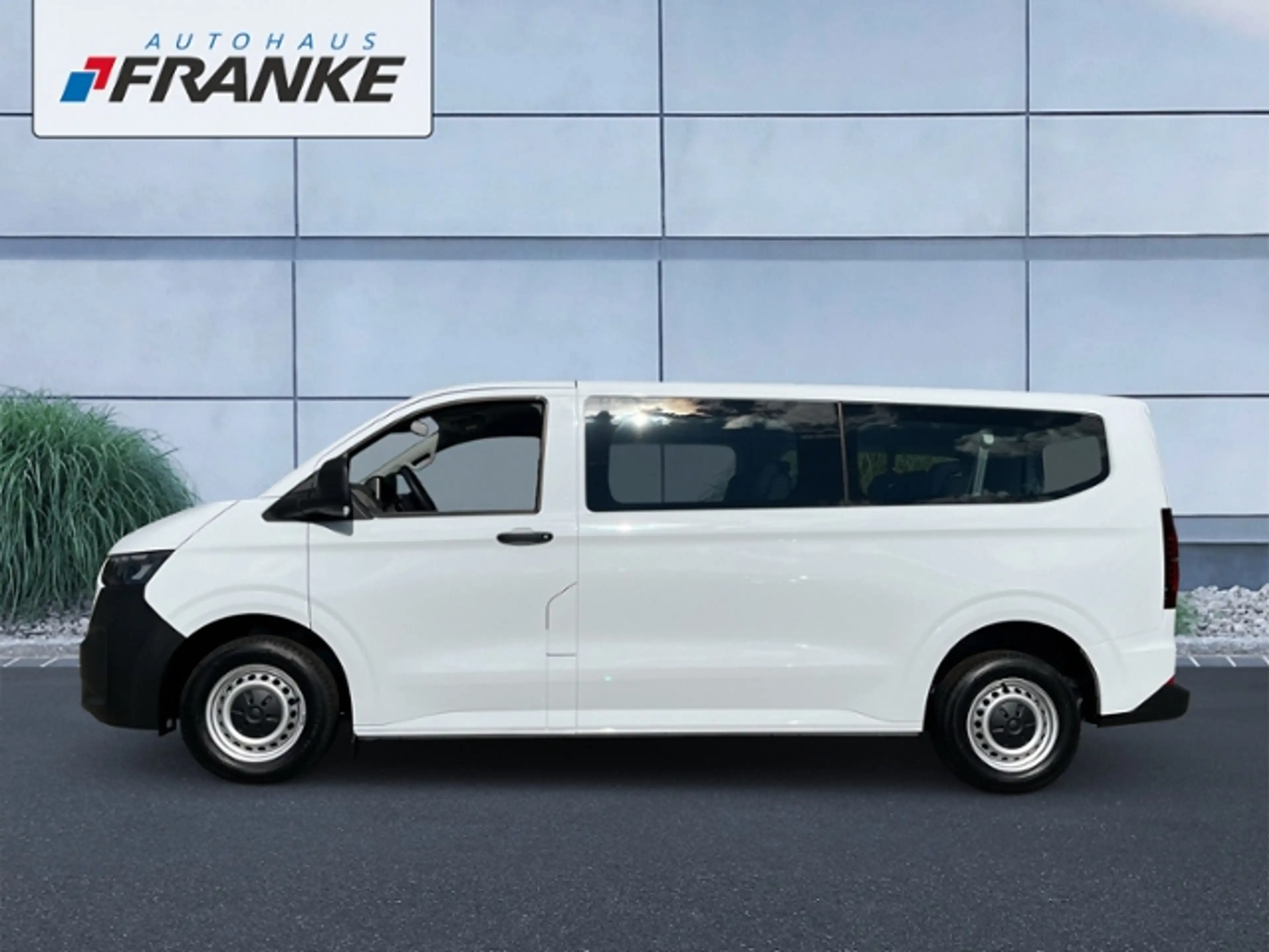 Volkswagen T7 Kombi Transporter T7 Kombi 2.0 TDI, 8G-Aut. — photo 7